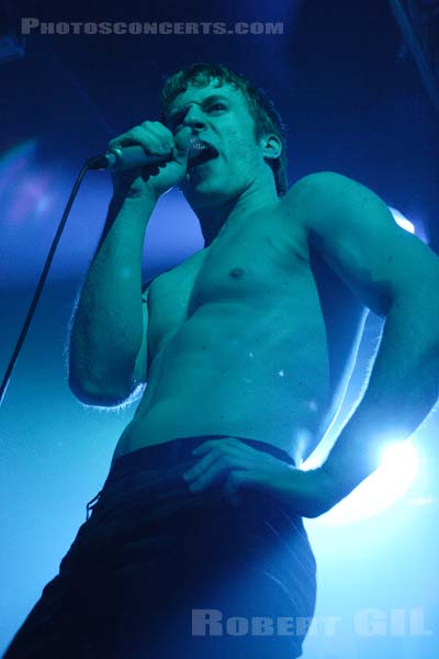 ALEC EMPIRE - 2005-05-25 - PARIS - La Locomotive - 